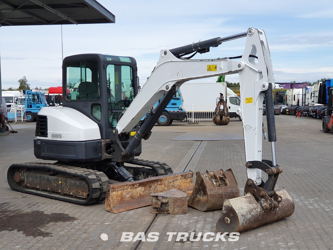 Bobcat E50 Em 2011 Mini Excavator 10t Bas Trucks