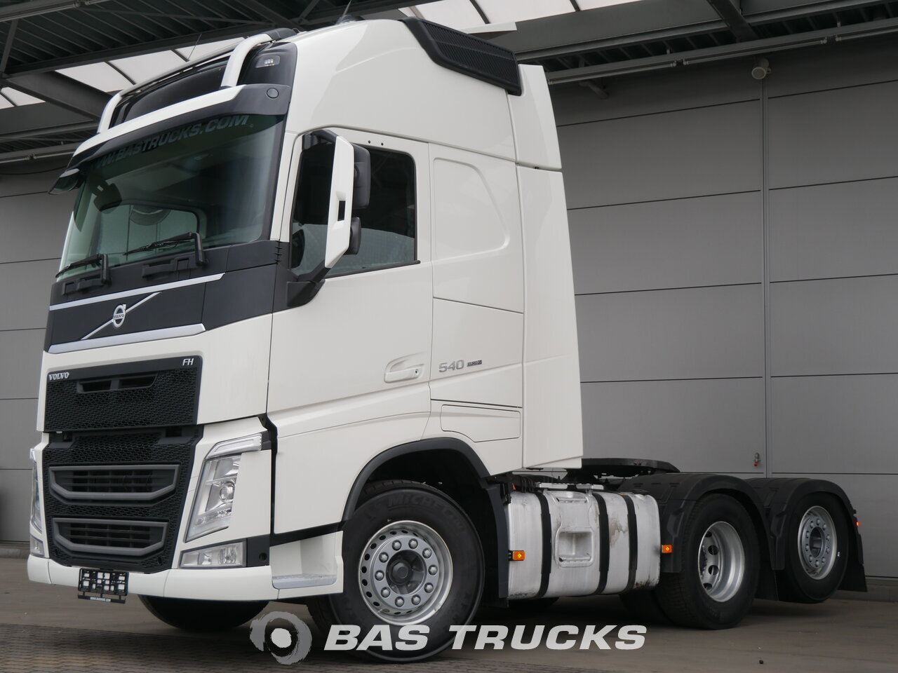 Volvo fh truck 6x2