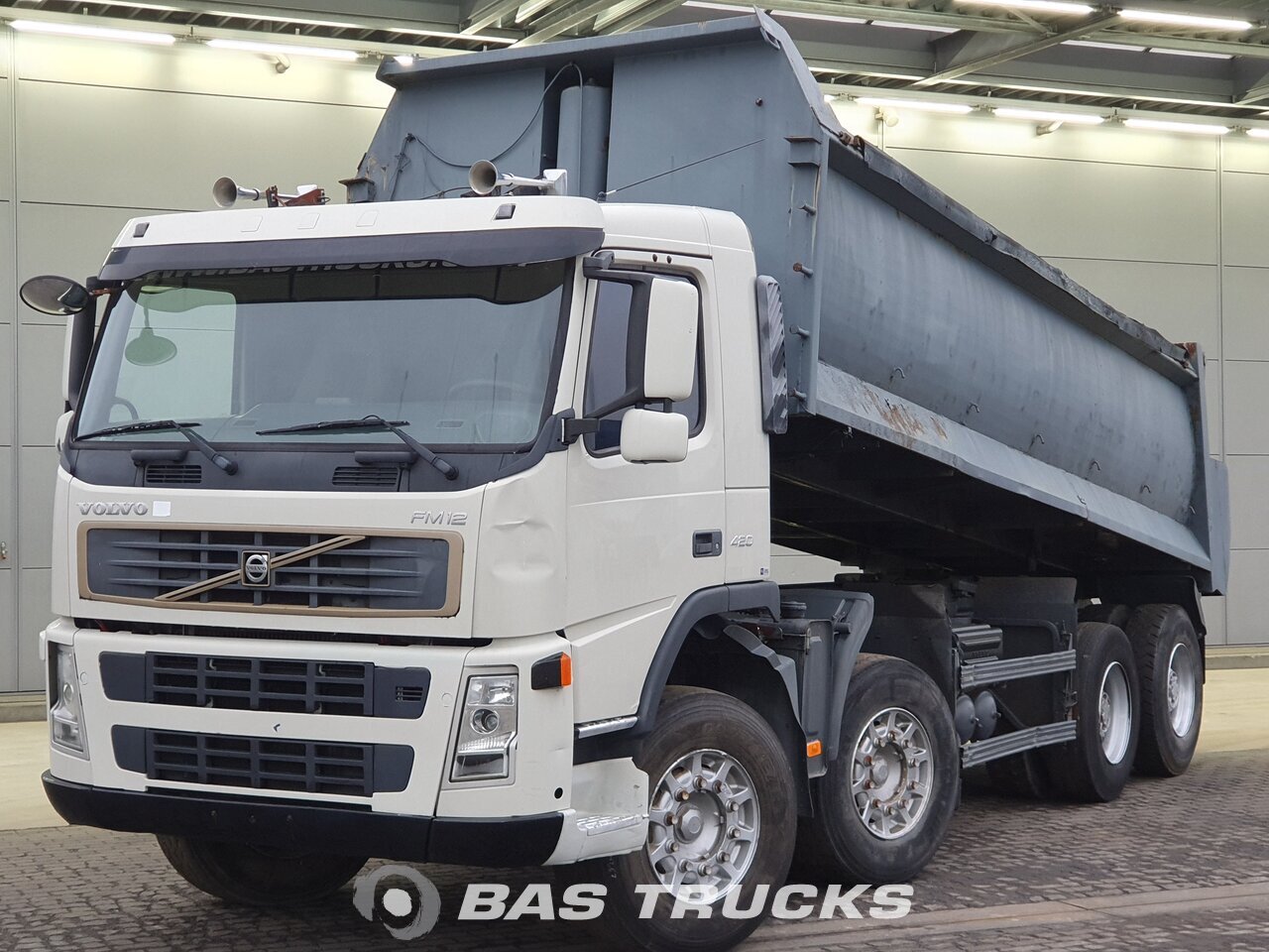 Volvo FM12 420 8X4 01/2003 - BAS Trucks